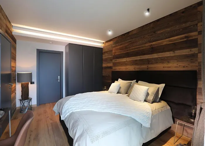 Nocleg ze śniadaniem Blanc Cervinia 4*